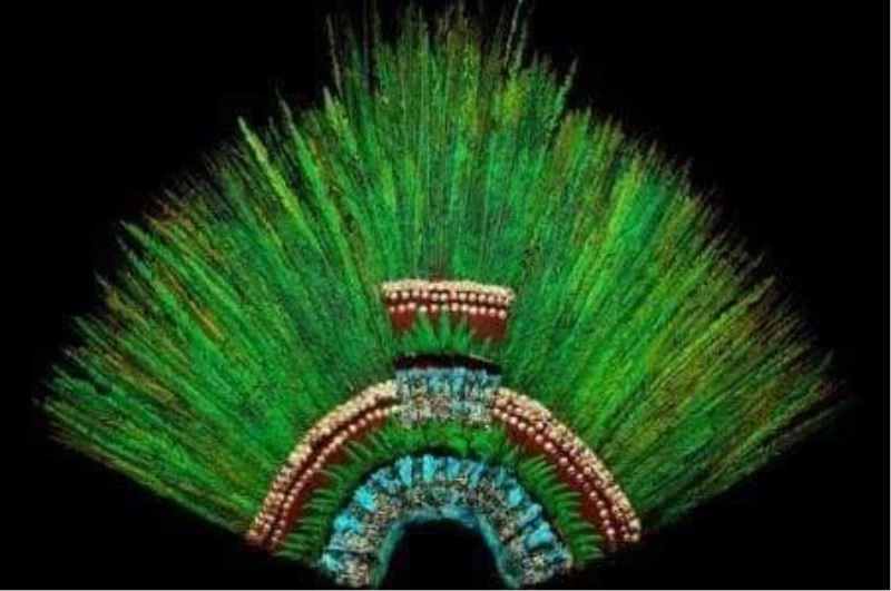 Aztek hükümdarının tacını Meksika’ya iade etmeyen Viyana Etnografya Müzesinin sesli rehberleri hacklendi
