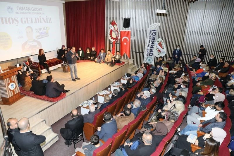 Obama’nın Türk danışmanı Malatya’da gençlerle buluştu
