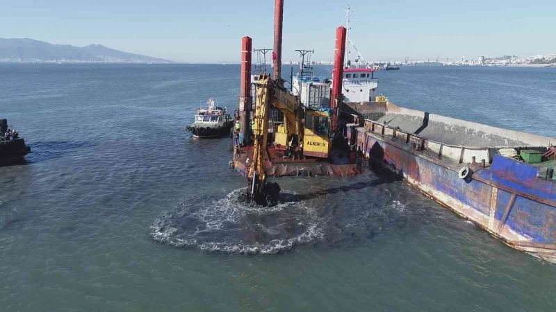 İzmir derelerinin çıkışında dip taraması başladı
