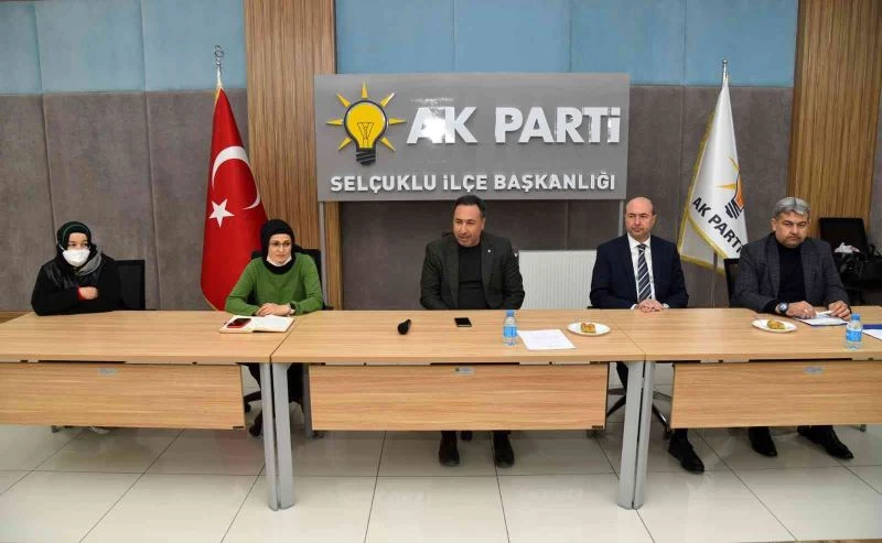 AK Parti Selçuklu Kadın Kolları seçim stratejisini belirledi
