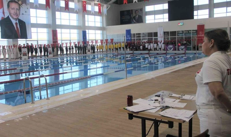 Yüzmede baraj seçmeleri tamamlandı
