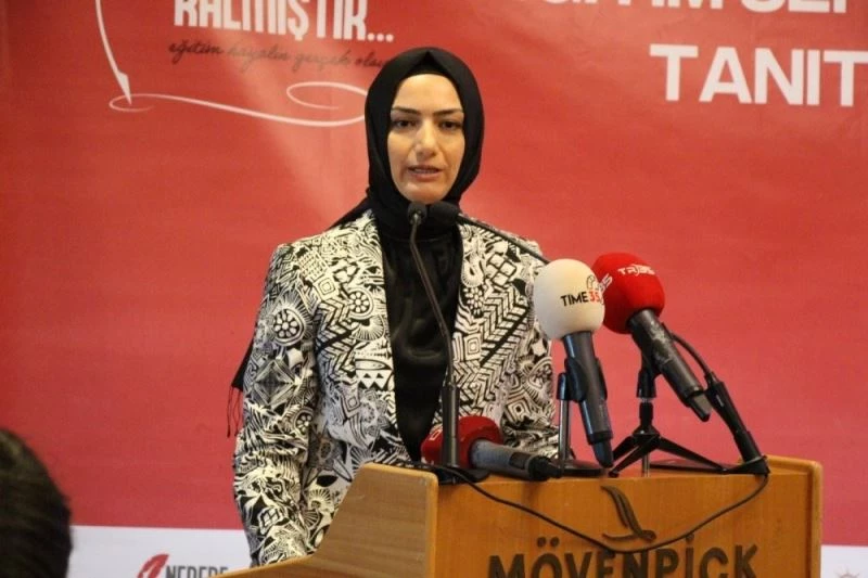 Meclis üyesinin kadın fotoğrafı üzerinden zeytinyağı paylaşımı tepki çekti
