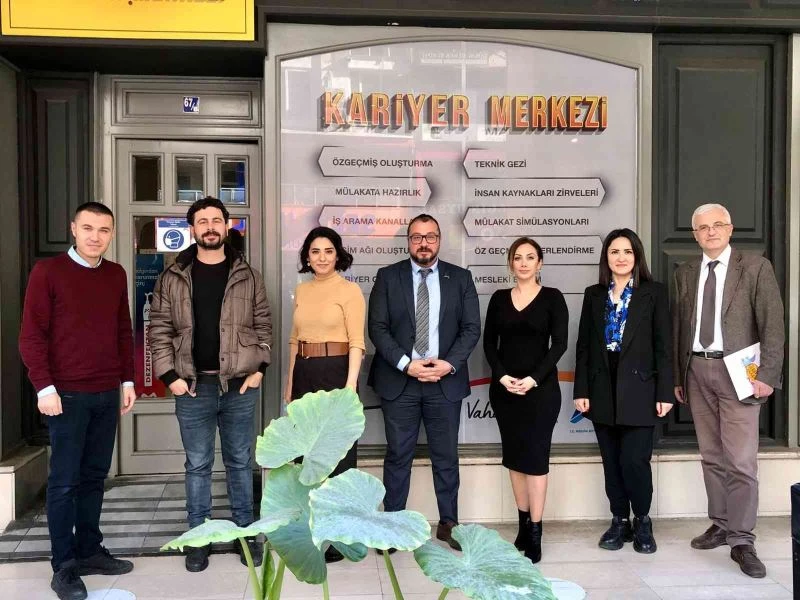 Büyükşehir Belediyesi Kariyer Merkezi ile üniversitelerden iş birliği
