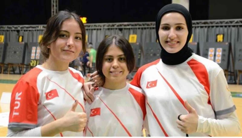 Büyükşehir okçuları dünya rekoru kıran takımı oluşturdu
