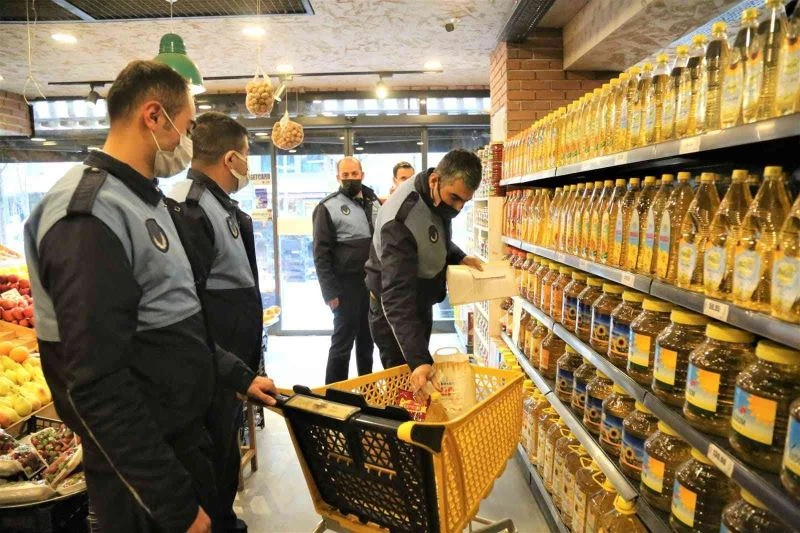 Sivas’ta 22 markete tutanak tutuldu
