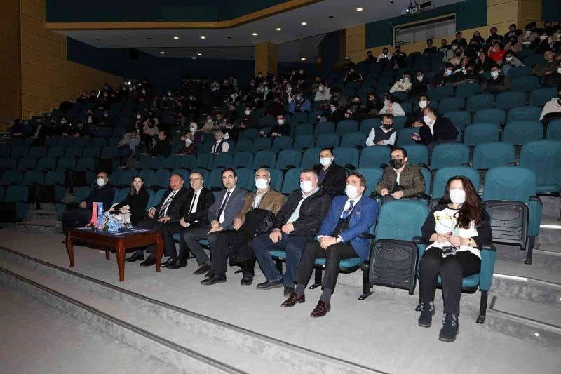 SUBÜ’de bahar yarıyılı, ‘Mühendis Olmak ve Kariyer Yolu’ konulu etkinlikle başladı
