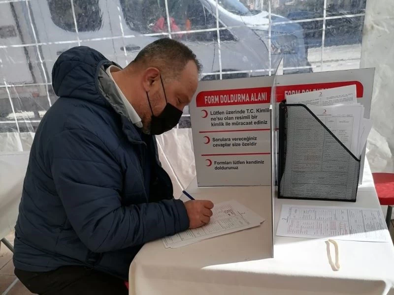 O tam bir kan bankası 47 senedir kan veriyor hayat kurtarıyor