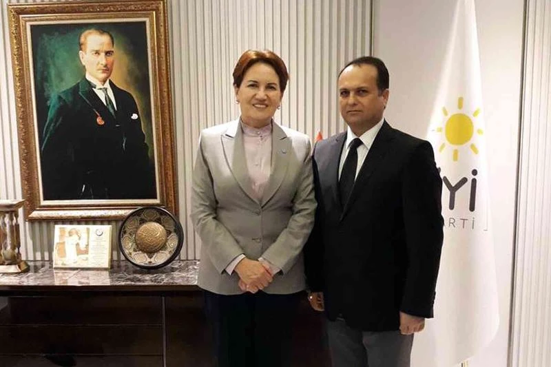 İYİ Parti Zonguldak İl yöneticileri partilerinden istifa etti
