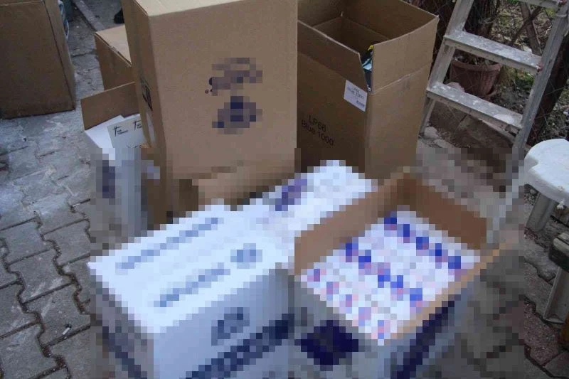 Sigara imalathanesine çevrilen eve operasyon: 1 gözaltı
