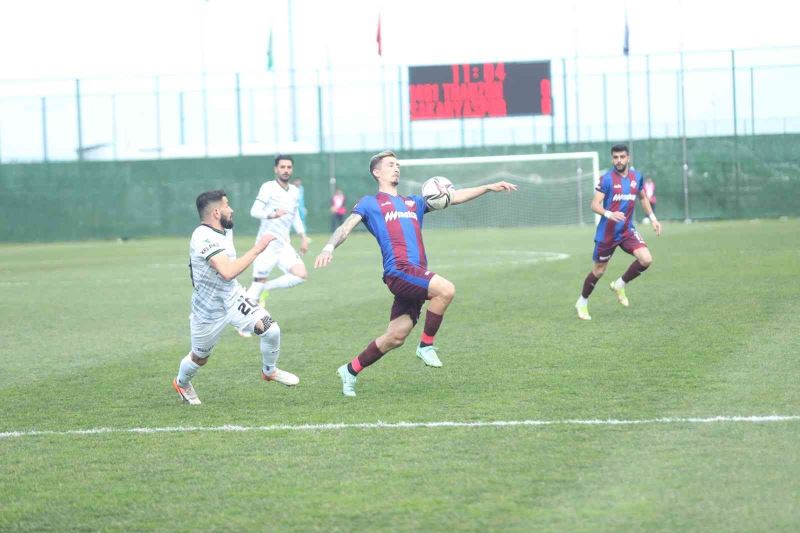 TFF 2. Lig : 1461 Trabzon FK: 0 - Sakaryaspor: 1
