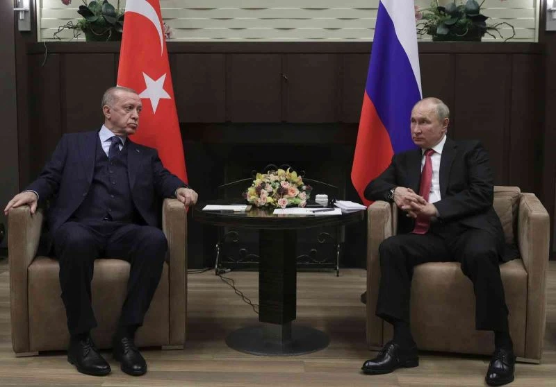 Erdoğan ve Putin, Rusya-Ukrayna krizini görüştü
