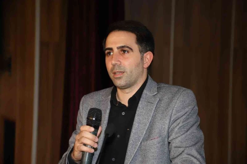 Peyzaj mimarı öğrencileri, Kartal’a proje üretmek için kolları sıvadı
