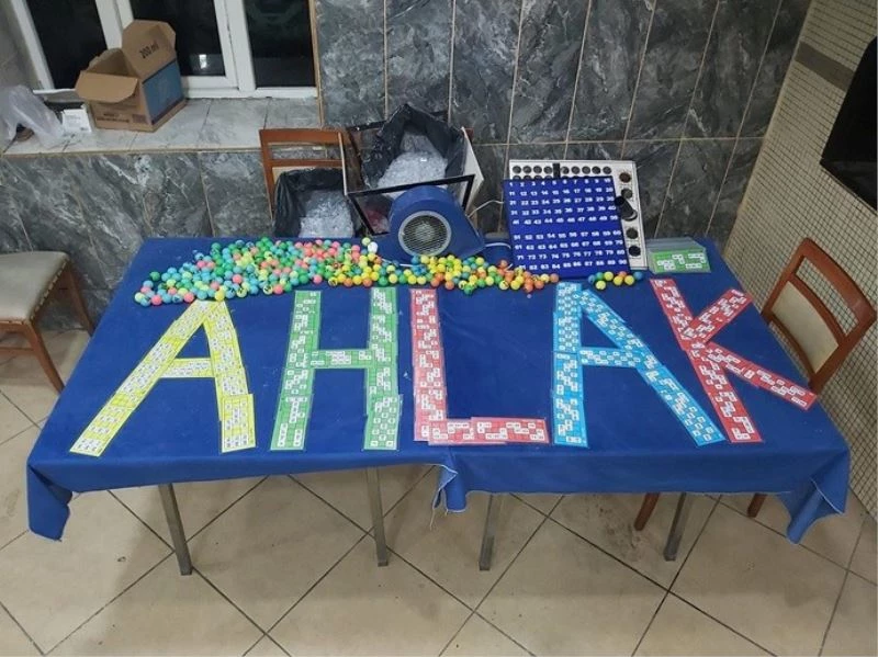 Tombala baskınında 54 kişiye ceza yazıldı

