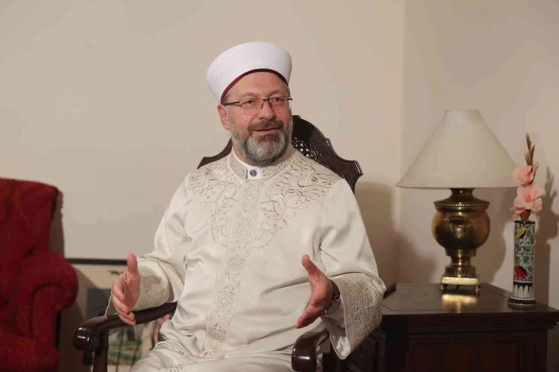 Diyanet İşleri Başkanı Erbaş, Pakistan devlet televizyonuna konuk oldu
