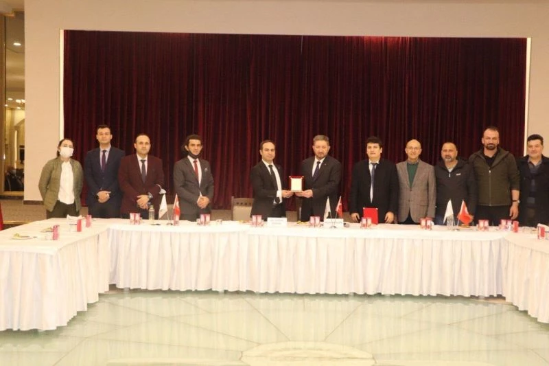 Aydın İl Sağlık Müdürü Açıkgöz’den Arslan’a teşekkür plaketi
