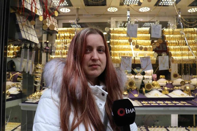 Belaruslu gelinin kendisi Malatya’da, aklı Ukrayna’da
