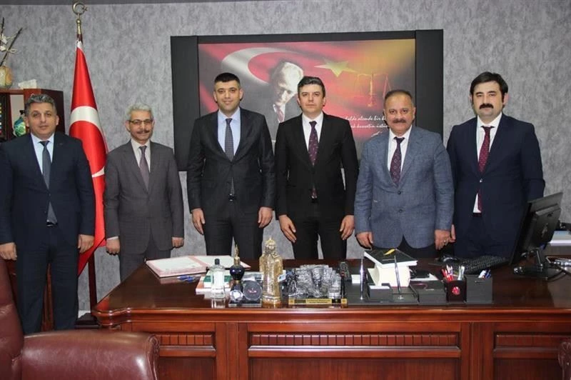 Iğdır’da ’Tarım Teknolojileri Meyve Ağaçlarında Aşılama’ konulu eğitim
