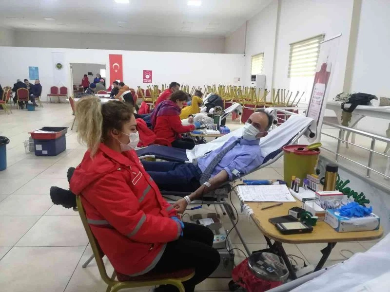 Ormanlı Beldesi sakinleri kan verdi
