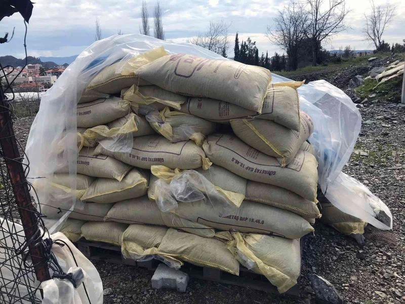 Ortaca’da 94 çuval gübreye el konuldu
