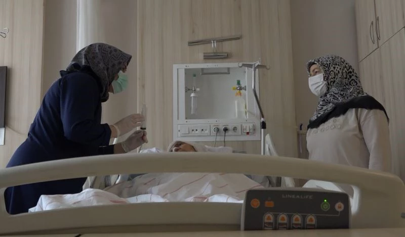 Bu hastanenin Palyatif Bakım Ünitesi’ndeki hastalar evde bakıma titizlikle hazırlanıyor
