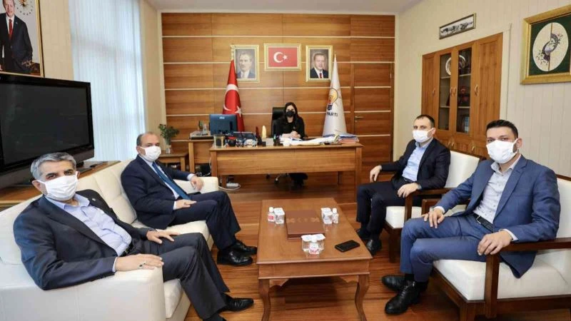 Büro Memur-Sen’den AK Parti’ye 3600 ek gösterge ziyareti
