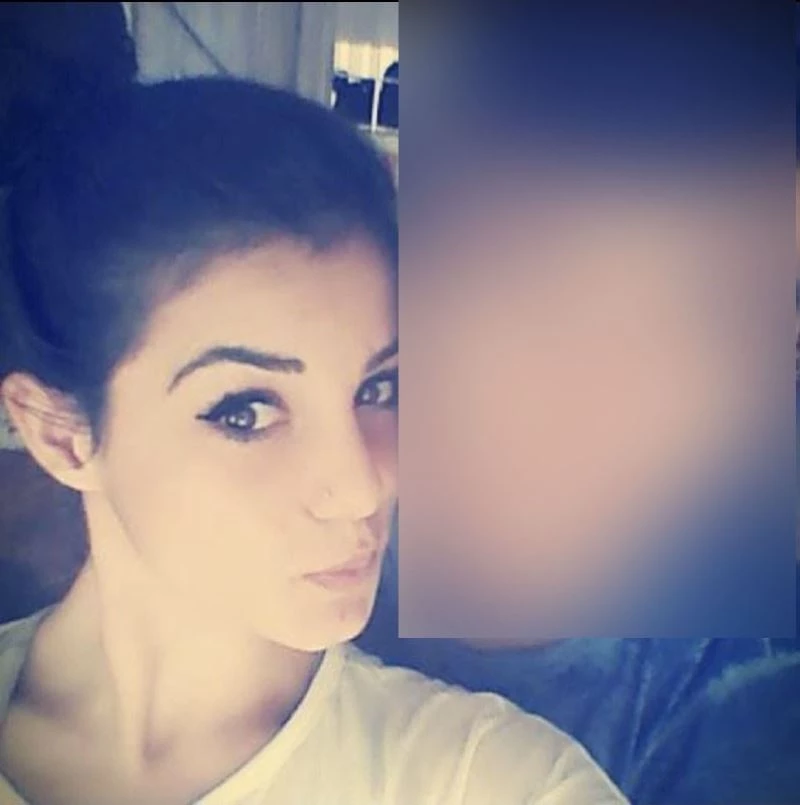 Genç kadın vücuduna aldığı çok sayıda bıçak darbesi ile hayatını kaybetti
