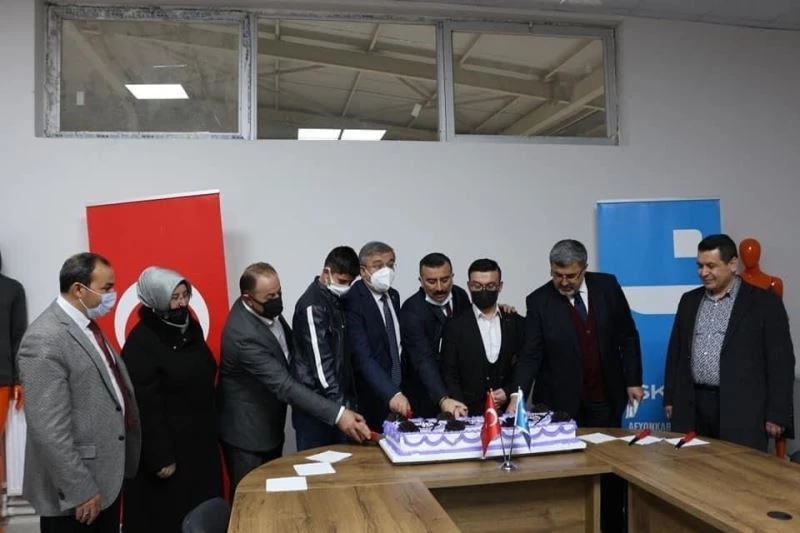 15. milyon ihracatlık ürünün dikim törenle yapıldı
