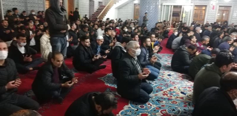 Balıklıgöl’de Miraç Kandili yoğunluğu
