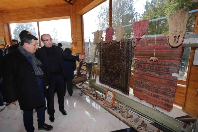 Akdeniz Belediyeleri çalıştayda buluştu
