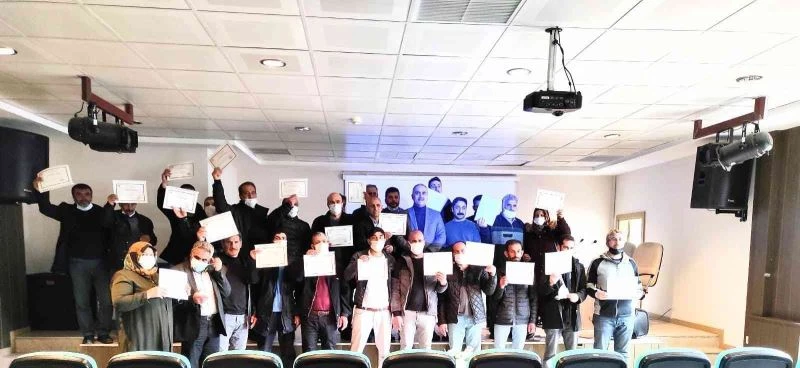 Tavuk yetiştiricileri artık sertifikalı
