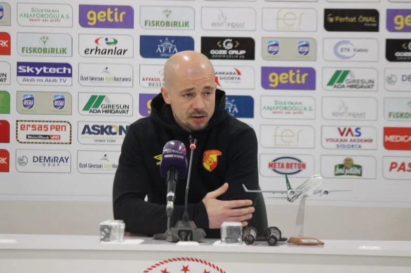 Maestro: “Maçı kazanabilmek adına çok fazla bir şey yapamadık”
