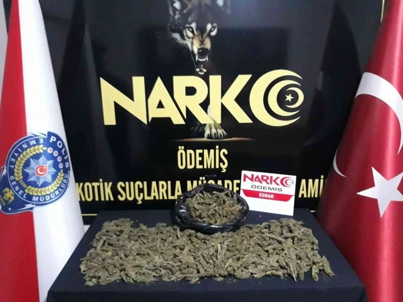 Amansız takipte 2 uyuşturucu taciri kıskıvrak yakalandı

