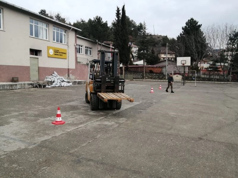 Hanönü’de ’forklift operatörlüğü’ kursu açıldı
