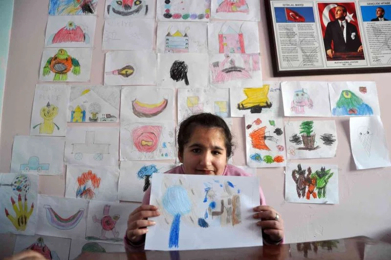 Özel öğrenci Bal’ın resim yeteneğini öğretmeleri ortaya çıkarttı
