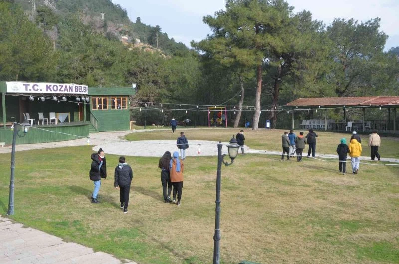 Öğrenciler doğa ile iç içe sınavlara hazırlanıyor
