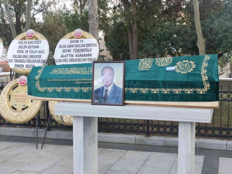 Yeşilçam’ın ustu oyuncusu İrfan Atasoy son yolculuğuna uğurlandı
