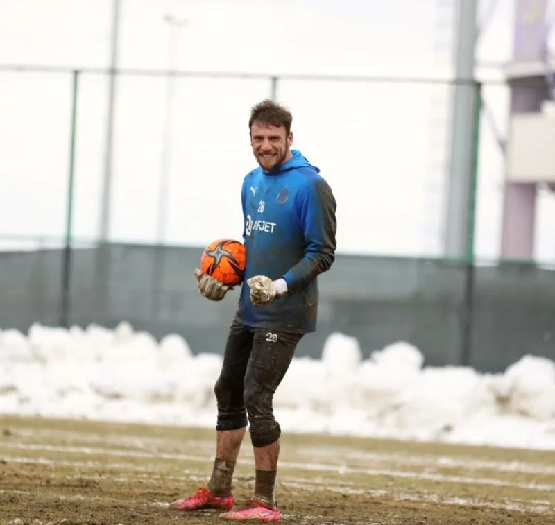 Afyonspor’da hesaplar ‘3’ puan üstüne yapılıyor
