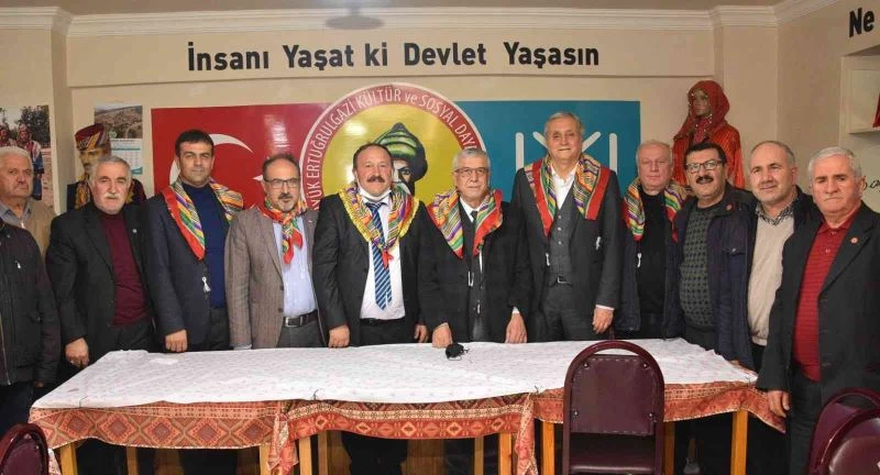 Başkan Bakkalcıoğlu Ertuğrulgazi Derneği’nin Türkü Gecesi’ne katıldı
