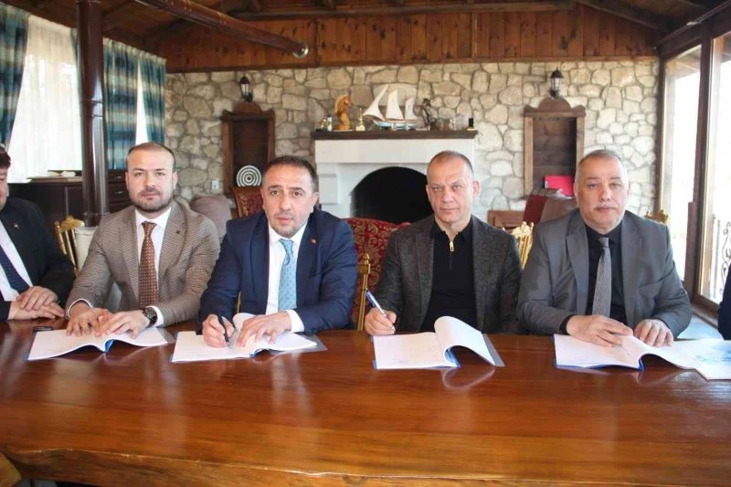 İlk toplu sözleşmede yüzde 87’lik rekor zamma imza attılar
