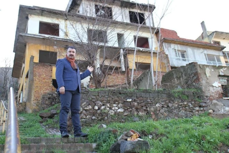 AK Partili Başdaş: 