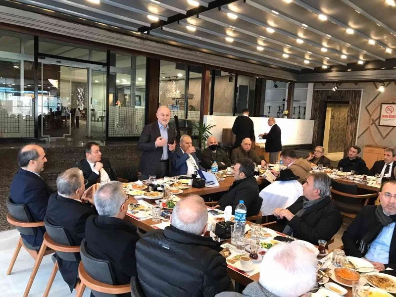 Rektör Ünal’dan iş insanlarıyla istişare
