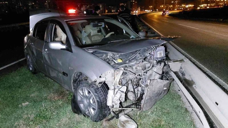 Cenazeden dönen aile kaza yaptı
