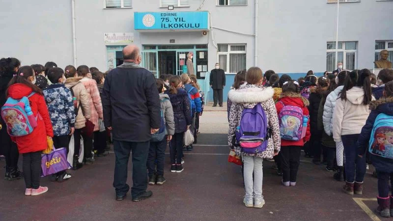 Edirne’de ikinci dönemin ilk ders zili çaldı
