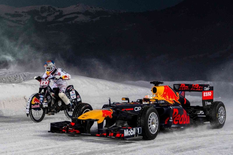 Formula 1’in yeni ‘1 numarası’ Verstappen bu kez buz pistine çıktı
