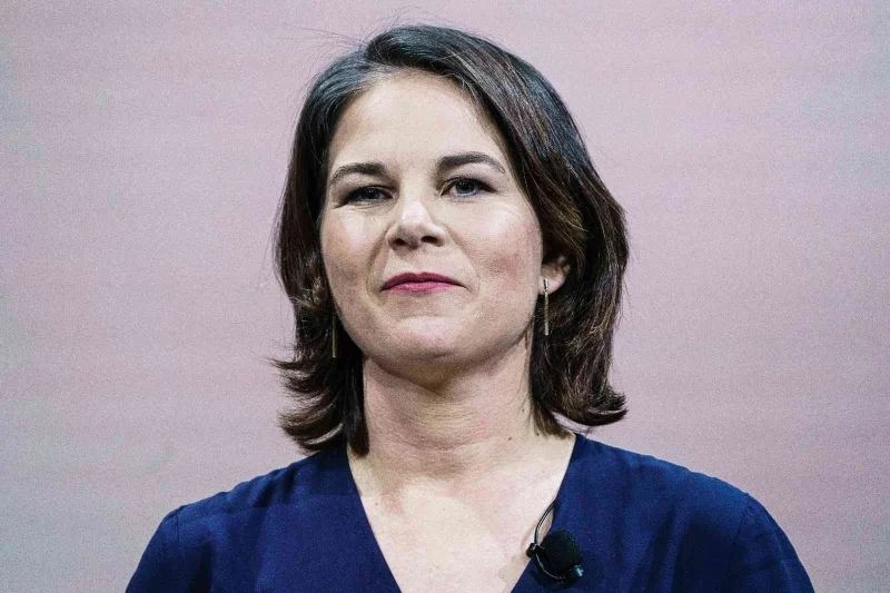 Almanya Dışişleri Bakanı Baerbock’un Ukrayna Devlet Başkanı Zelenskiy ile yapacağı görüşme iptal edildi
