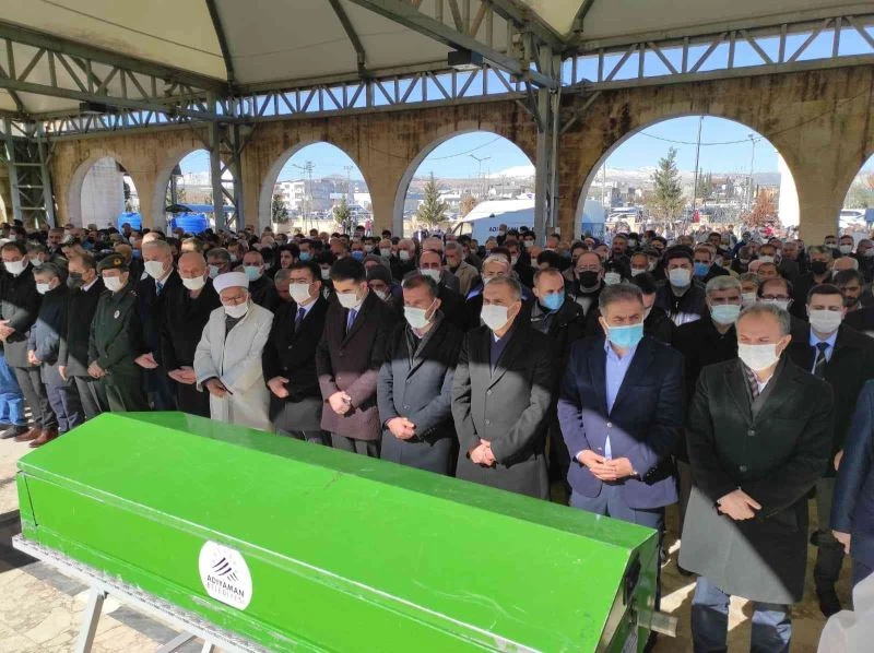 Gençlik ve Spor Müdürü Fikret Keleş’in acı kaybı
