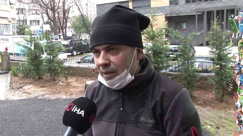 Kadıköy’de zeminin çökmesi ile çukura düşen dükkan sahibi: 