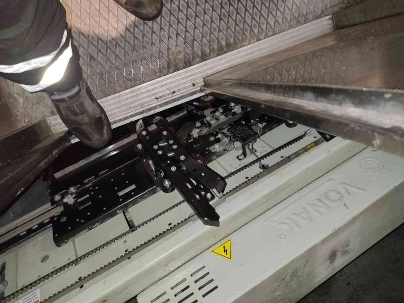 Asansörü kullanılamaz hale getirdiler
