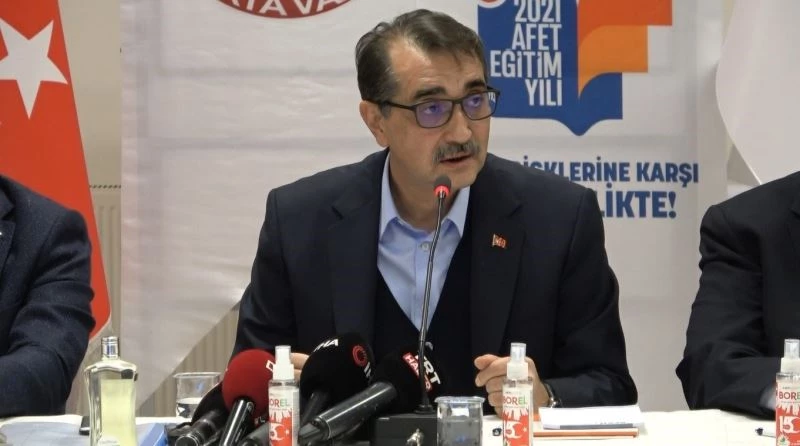 Bakan Dönmez: “Isparta’da faturaların tahsilatını 1 ay süre ile erteliyoruz”
