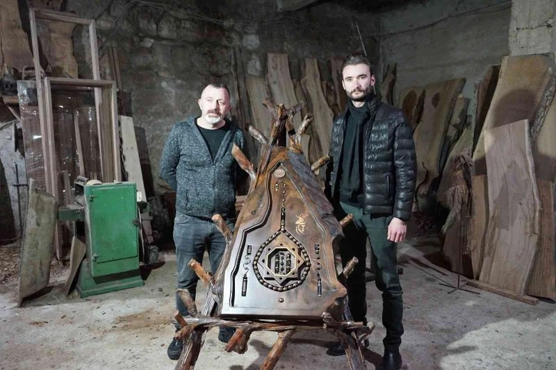 O tespih Dubai’den 120 bin liraya alıcı buldu
